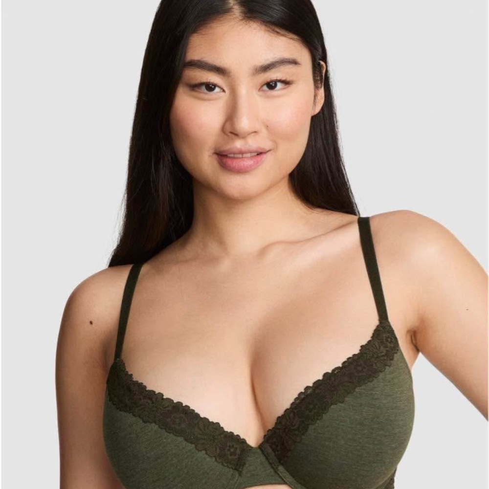 VS LOVE pink push up bra